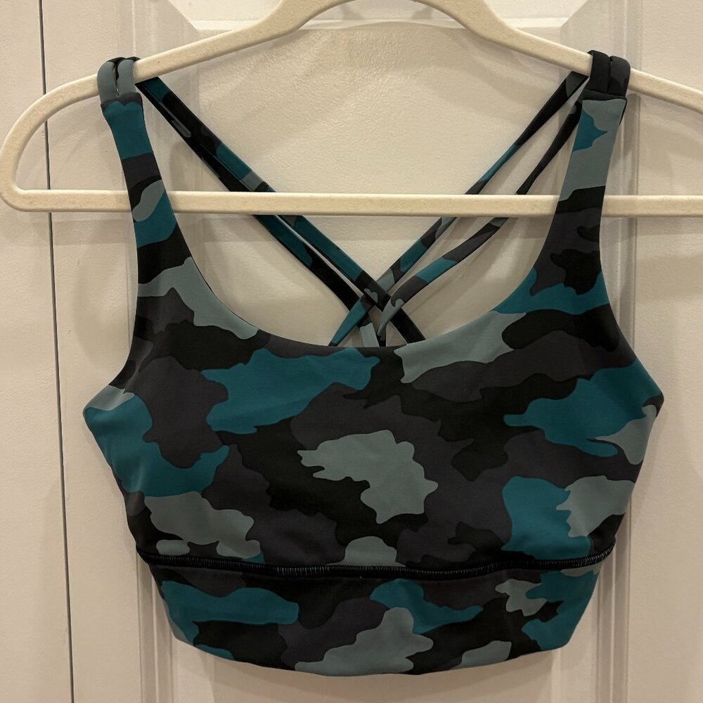 Lululemon: Incognito Camo Energy Bra (criss-cross back)